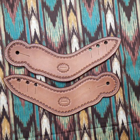 Spur Straps (Dove Wing Simple Border)